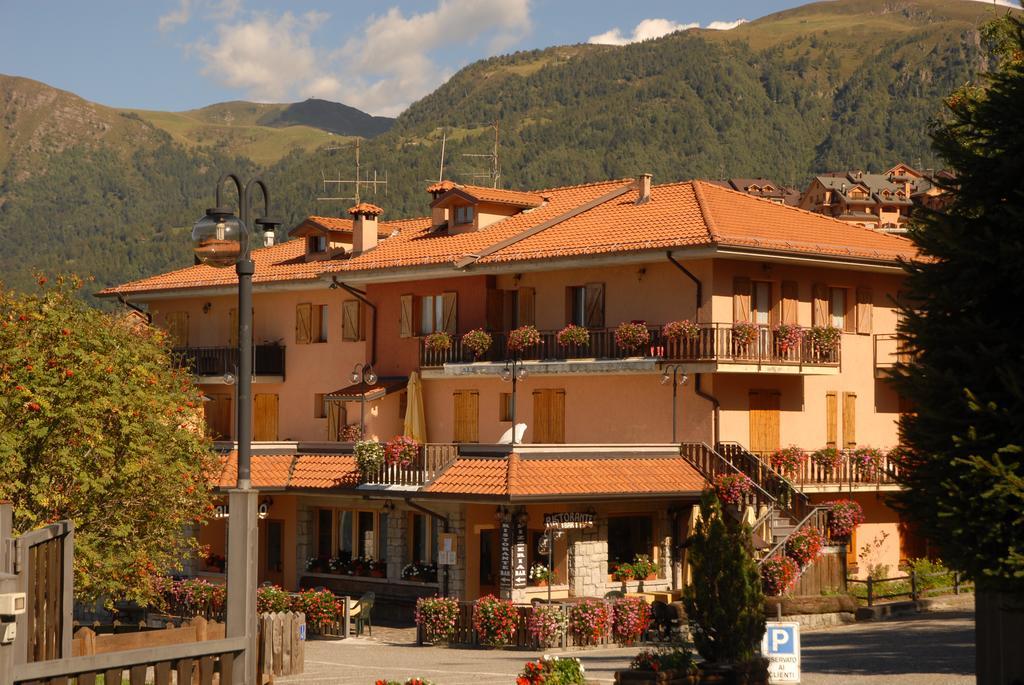 Albergo Legazzuolo Montecampione Artogne Extérieur photo